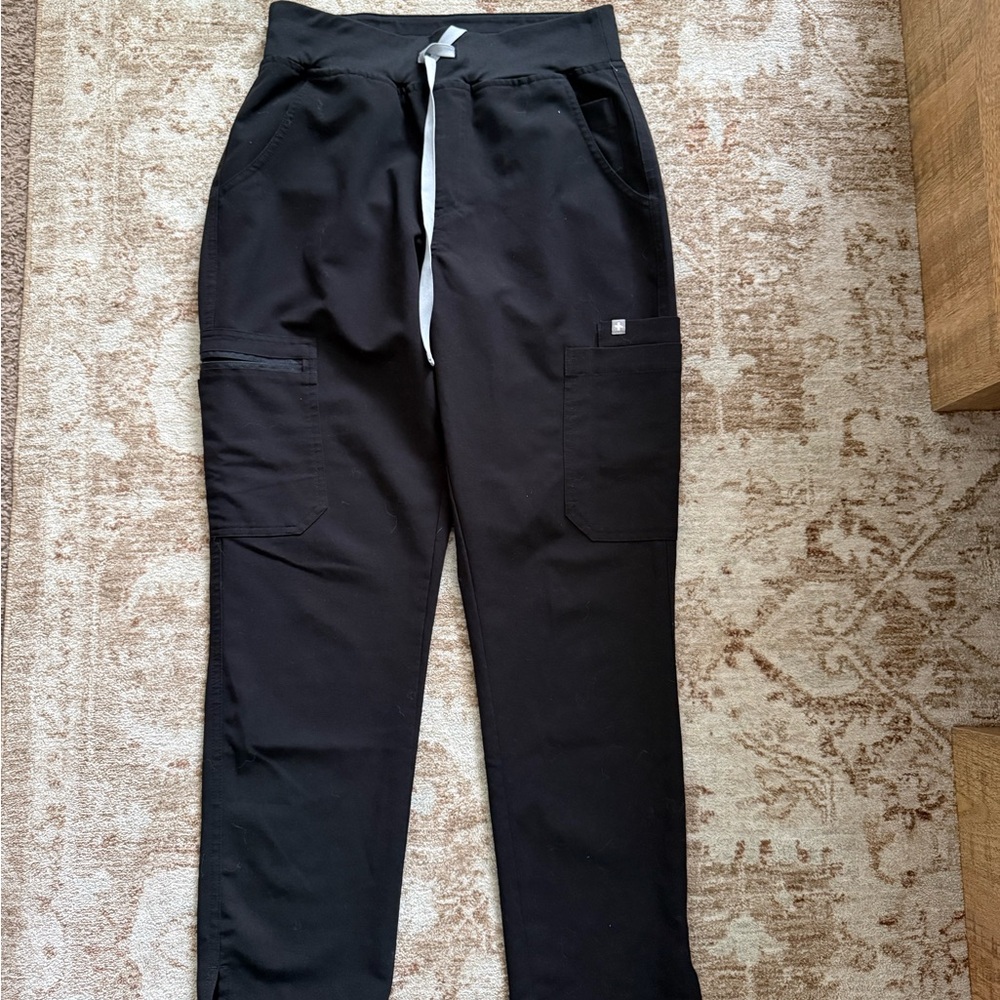 Figs Black Straight-Leg Scrub Pants
